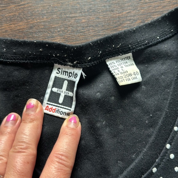 Simple Addition Pajama Set Black and White Polka Dot 20W - Picture 4 of 9